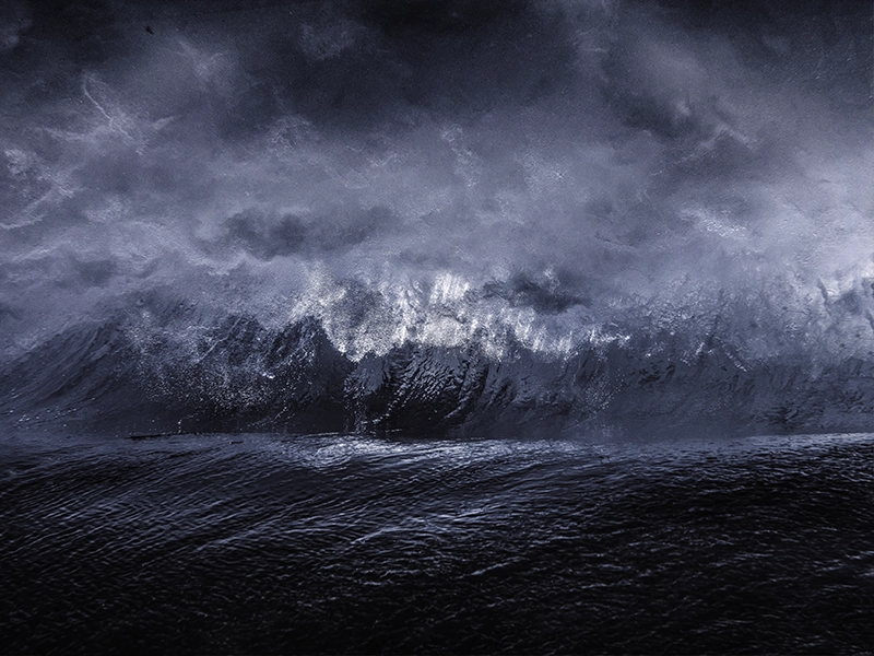 Transition (2022) by Alexej Sachov, a wave photographed from below during a storm, Mood Changes of the Sea. Resonant Light, Paris 2026.